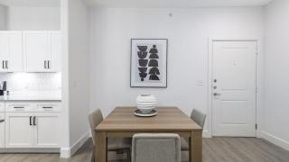 Landing - Modern Apartment with Amazing Amenities (ID8218X17) - 4