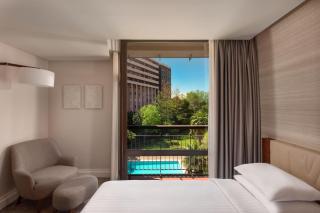 Lisbon Marriott Hotel - 4