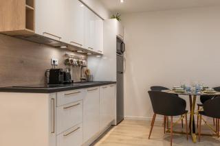 Upscale 3-room apartment 300m from the beaches - 7