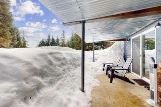 Alpine Modern A-Frame - Snoqualmie Pass - 9