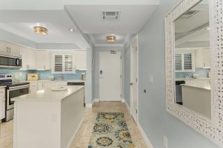 Beach Villas # 304 - BOGO24 condo - Fort Myers Beach - 5