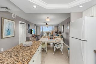 Welcome to Beach Villa's # 602 Vacation Rental - 250 Estero Blvd condo - Fort Myers Beach - 2
