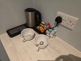 The Woodmans Cottage - - 3