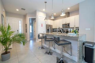 Awesome 4 Suites Villa 5 Min to Disney - Orlando - 7