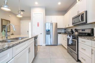 Awesome 4 Suites Villa 5 Min to Disney - Orlando - 2