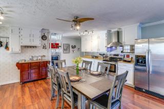 Lakefront Highland Home with Private Fishing Dock! - 9