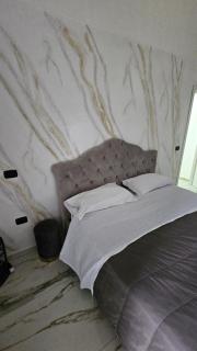 HOTEL CRISARI - Napoli - 9