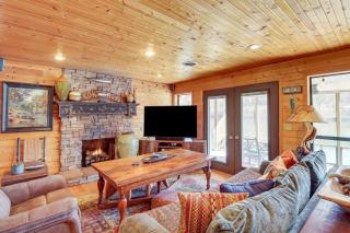 Spacious Cabin with Private Dock on White River! - 8