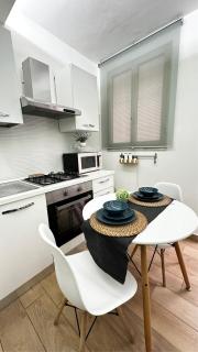 Lætitia Cottage Apartment - 6