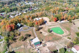 Large Log Cabin Chalet w/ Hot Tub - Horses & Lake! - 6