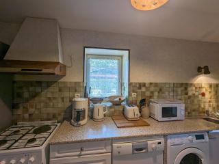 Gîte familial près de Nohant avec jardin, cheminée, garage et WIFI gratuit - FR-1-591-94 - 6