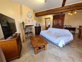 Charmant Gîte en Brenne avec Jardin, Piscine Partagée et Proximité Sentiers de Randonnée - FR-1-591-99 - Prissac - 8