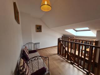 Maison paisible avec jardin clos, terrasse, proche lac d'Eguzon et villages médiévaux - FR-1-591-102 - 2