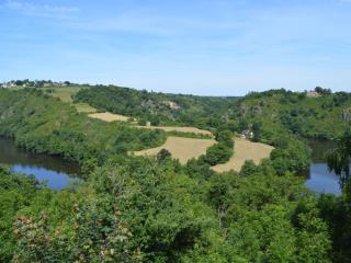 Gîtes Rénovés avec Piscine au Cœur de la Brenne – Proche Sites Naturels et Historiques - FR-1-591-327 - 4