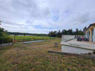 Escapade Nature : Maison et Lofts Privés avec Piscine, Étang de Pêche et Grandes Terrasses - 8