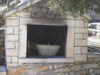 Secluded house with a parking space Postira, Brac - 22203 - Postira - 2