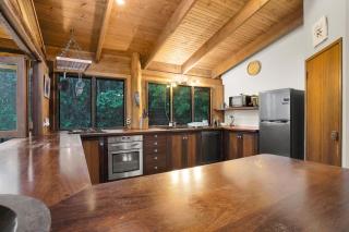 Kuranda Rainforest Chalet - 2