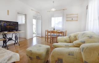 Apartments with WiFi Umag - 22353 - 5