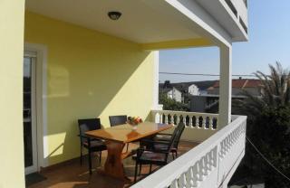 Apartments by the sea Barbat, Rab - 22366 - 2