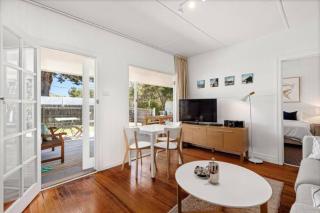 Sorrento Beach Cottages No.1 - in the heart of Sorrento - 4