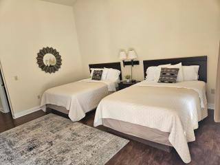 Sunset Cottage Motel - 7