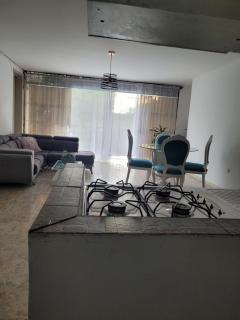 2 Apartamento cerca a la basílica - 6