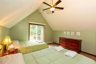Chalet with Hot Tub near Lake, Pool and Beach - Albrightsville - 5