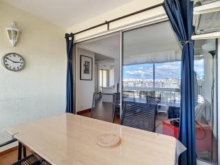 Appartement F3 - 6 Couchages - Proche Plage et Port - Climatisé - FR-1-715-93 - 9