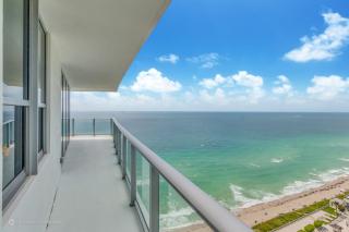 Stunning Ocean Front Work remote high speed WiFi - Hollywood - 7