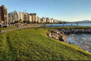 Apto 3 dorm, aconchegante , próximo a beira mar . - Florianópolis - 9