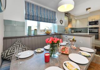 Hillview - Llanbedrog - 8