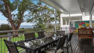 Beachfront- The Art Cottage- Pet Friendly - Vincentia - 0