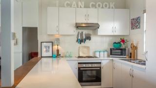 Beachfront- The Art Cottage- Pet Friendly - Vincentia - 7