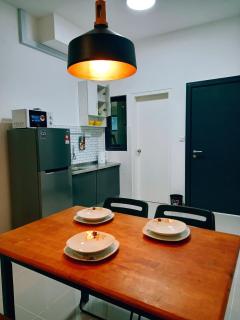 Thelima Family Suite - 1