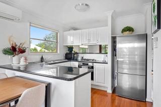 Paddo Central ~ 4Bed/2Bath/1Car/CBD Views ~ House - Brisbane - 3