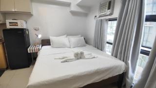 11C Tower 1 Viceroy Residences McKinley BGC - Manila - 9