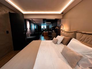 LUXURY PALACE POBLADO MANILA - 8