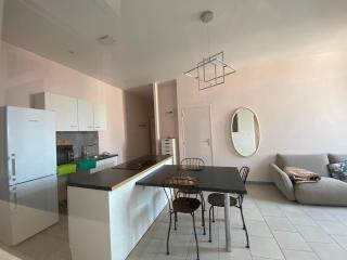 P3 Nîmes, 7 rue Jean Baptiste Godin - Nîmes - 2