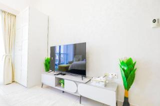 Elegant Studio with Marina View - Dubai - 3