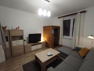 Silent flat with SAUNA in the centre of Bratislava, 7min walking distance to downtown - Bratislava - 7
