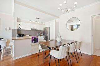 Stunning 3br Perth Penthouse - 5