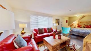 Downtown Cozy Home Base - Purple Sage 6 - 9