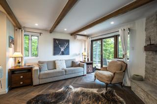 Simple & Luxe Condo With View - Mont-Tremblant - 9