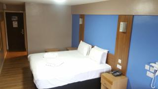 Gilson Hotel - 1