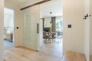Villa Dornkamp 3 - Luxuriöse Ferienwohnung für 4 Personen inklusive Sauna und Balkon - Timmendorfer Strand - 1