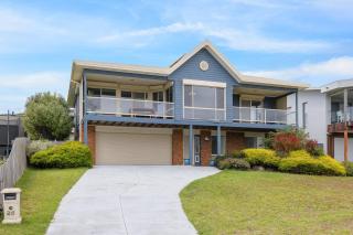 Oceanview Family Retreat - 4