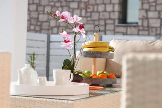 Francis & Gregorys Luxury Villas - Afantou - 8
