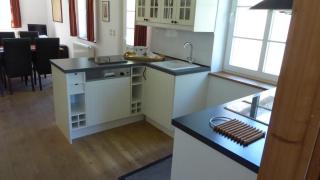 Gut-Rattelvitz-Parterre-C-hochwertig-Sauna-Kamin-eTankstelle-Spielscheune-15-000qm-Parkland - Gingst - 6