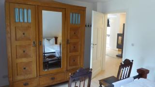 Gut-Rattelvitz-Galerie-D-hochwertig-Sauna-Kamin-eTankstelle-Spielscheune-15-000qm-Parkland - Gingst - 5