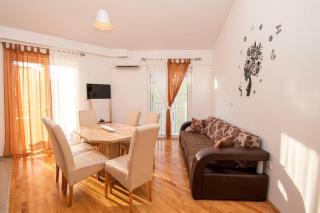 Royal L apartments in Premantura - Premantura - 2